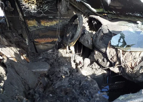 2019 Jeep Compass Latitude 4X4 из США, поврежденный, VIN 3C4NJDBB8KT847654